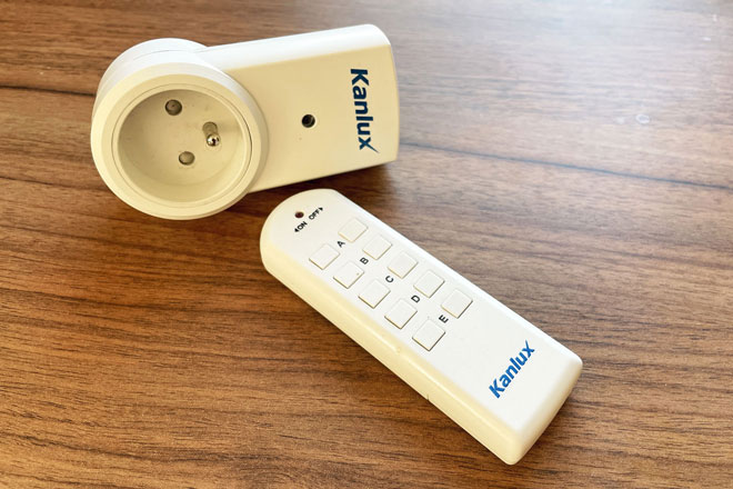 Kanlux remote controlled outlet
